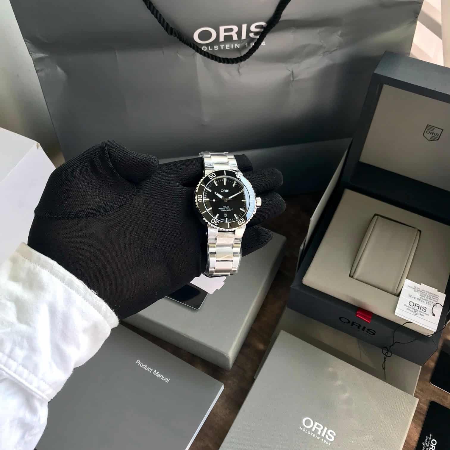 Oris Aquis Date Authentic Automatic Silver Blue Men’s Watch