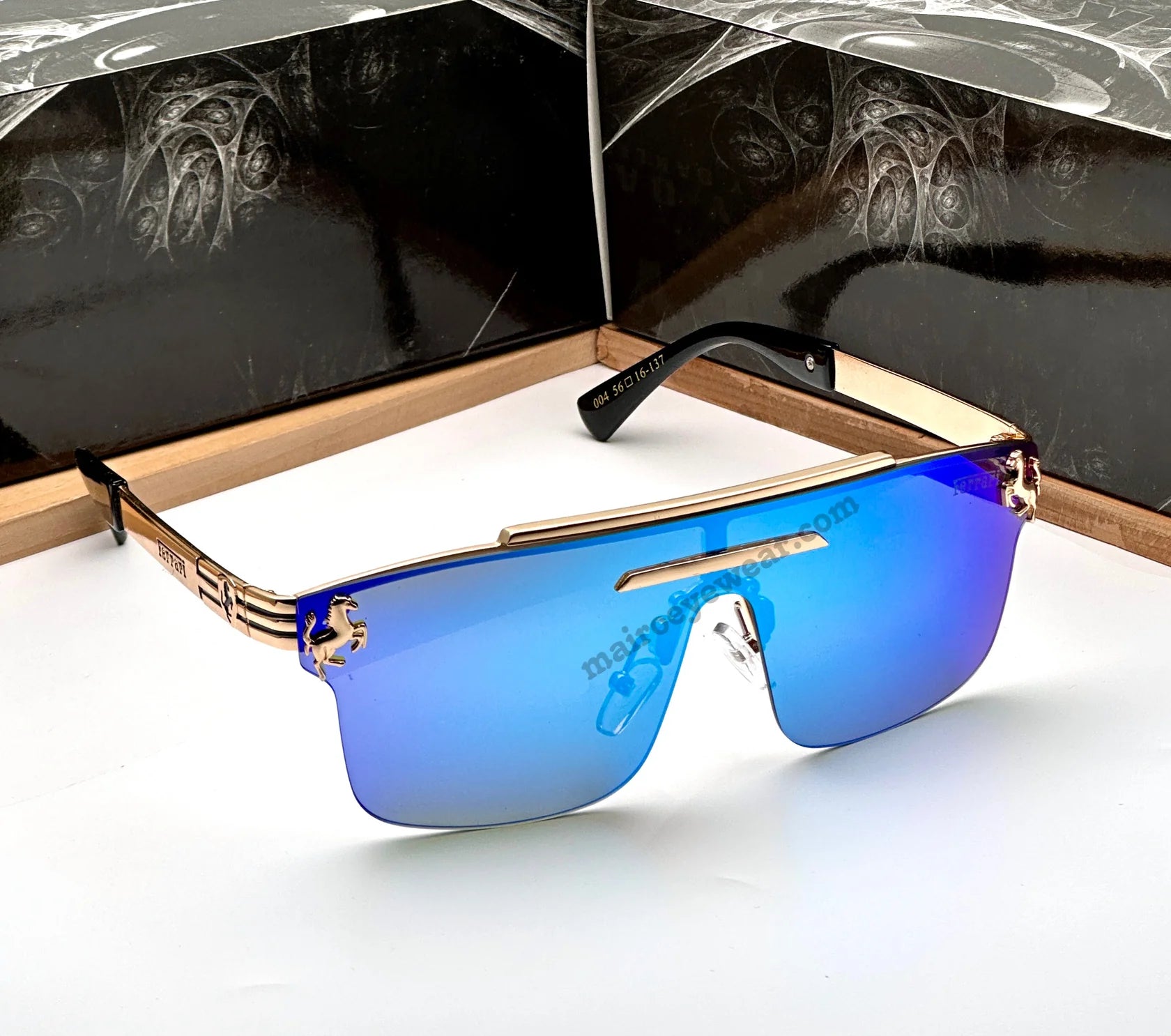 New fashion trendy one piece vintage big square frame Gold Aqua oversized Unisex sunglasses — zoomed view