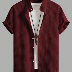 Maroon Men Regular Fit Solid Casual Half Sleeves Shirt