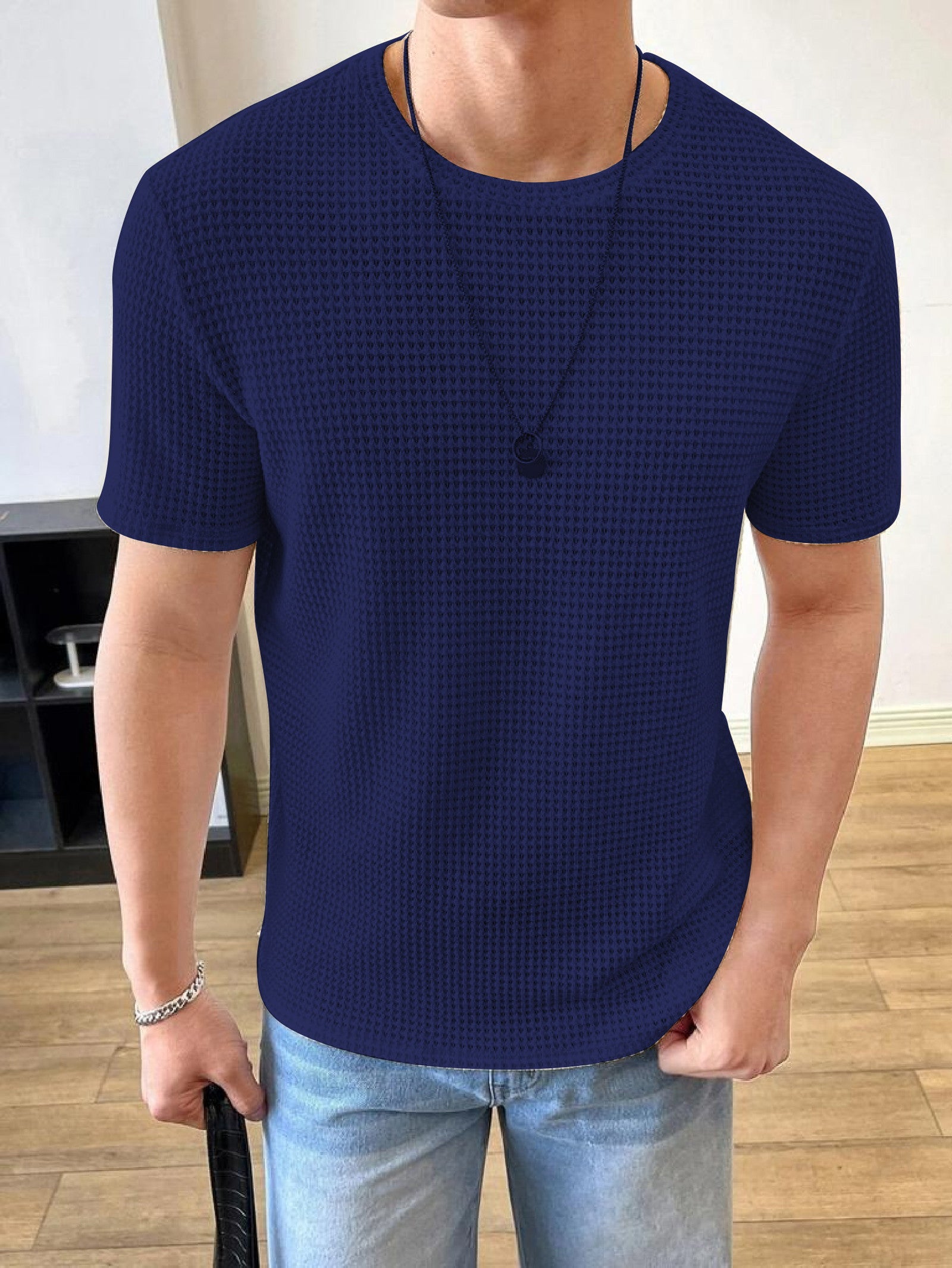 Blue Manfinity Hypemode Men Solid T-shirt — zoomed view