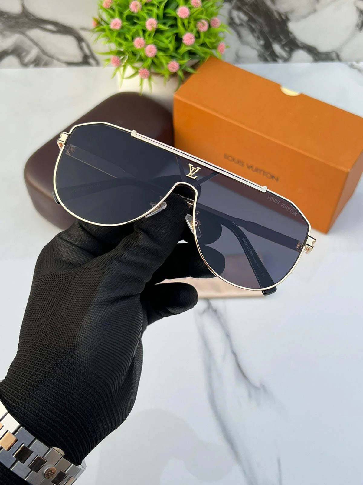 New Stylish LV 22295 UV-400 Mens fashion Sunglasses