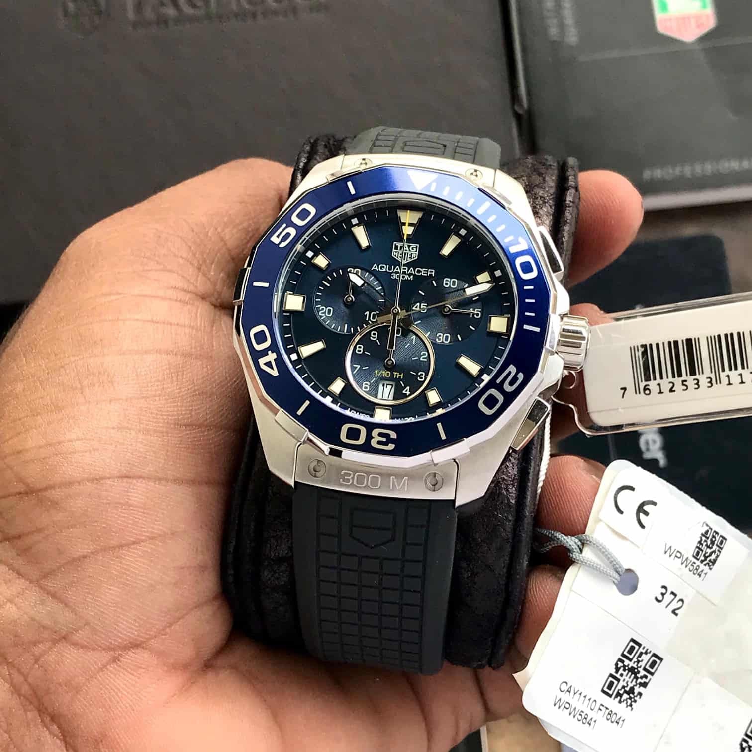 Tag Heuer Aquaracer Chronograph Blue Dial & Black Rubber Strap Quartz Mens Watch — zoomed view