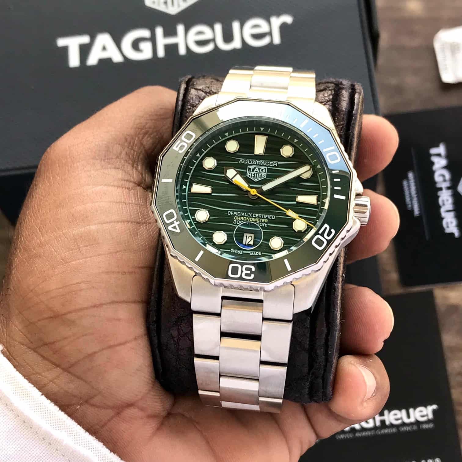 Tag Heuer Aquaracer Silver Green Dial Japanese Automatic Men’s Watch — zoomed view
