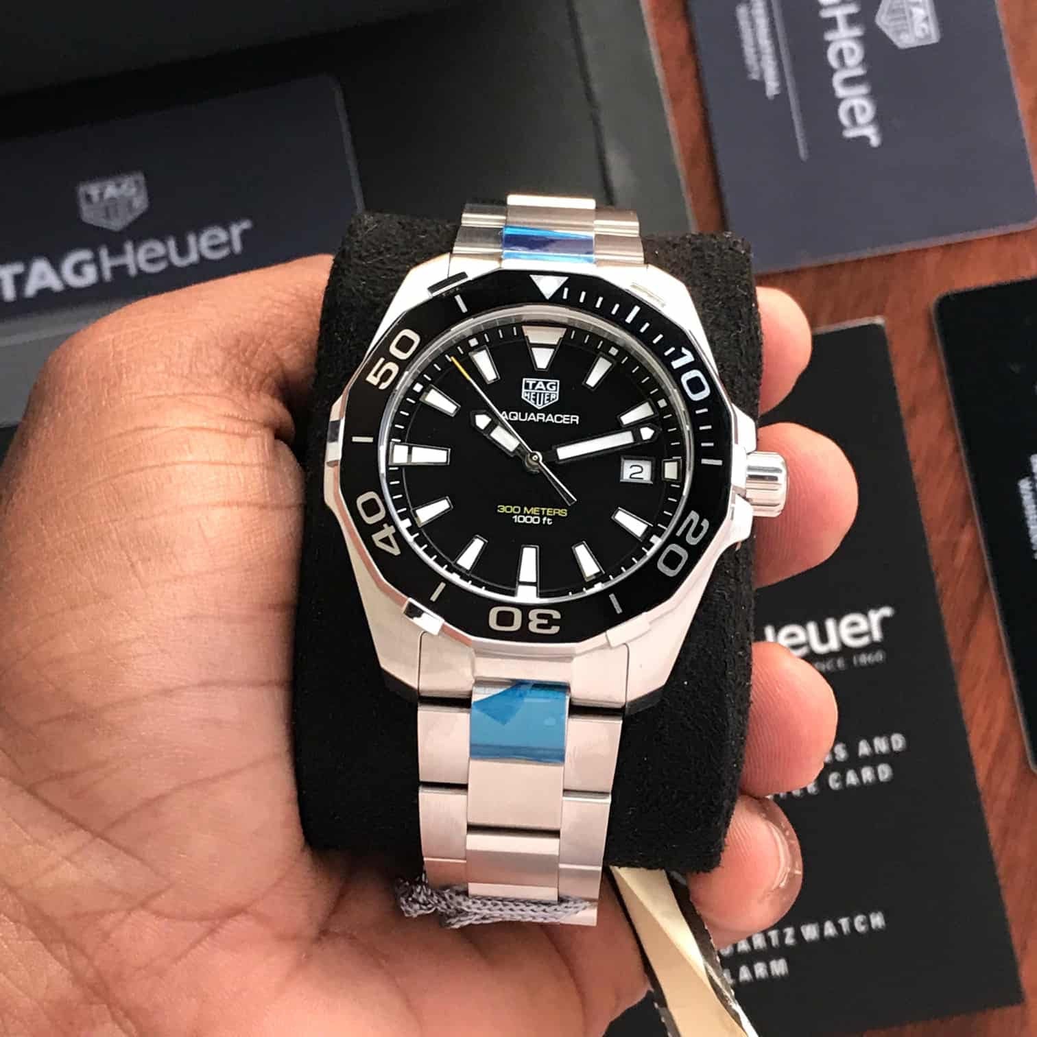 Tag Heuer Aquaracer 300M Quartz Black Dial Mens Watch