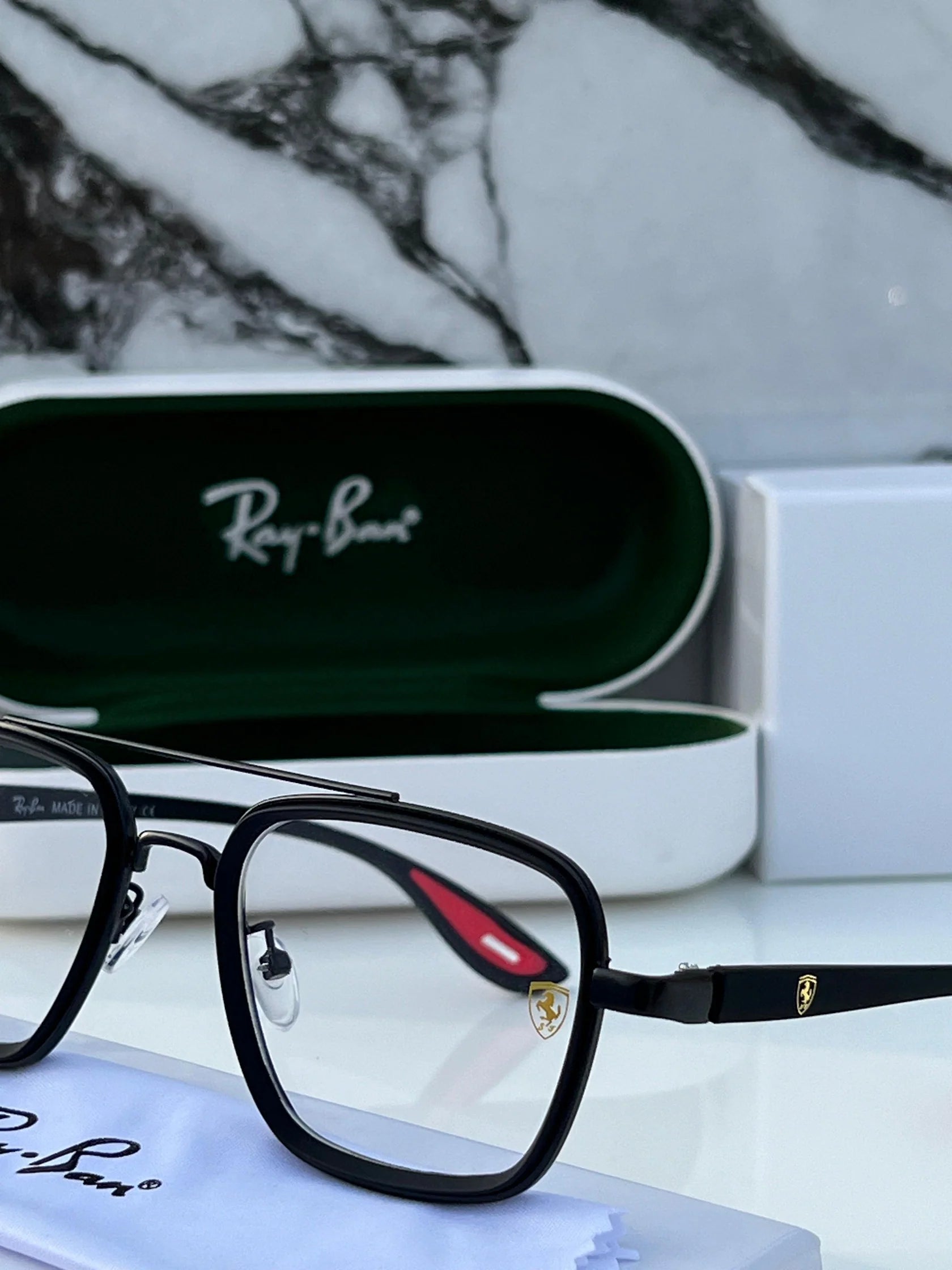 RB #6 METAL BLACK TRANSPERANT UV-400 SUNGLASSES — zoomed view