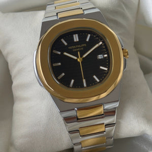 Patek Philippe Nautilus - (Analog Watch)