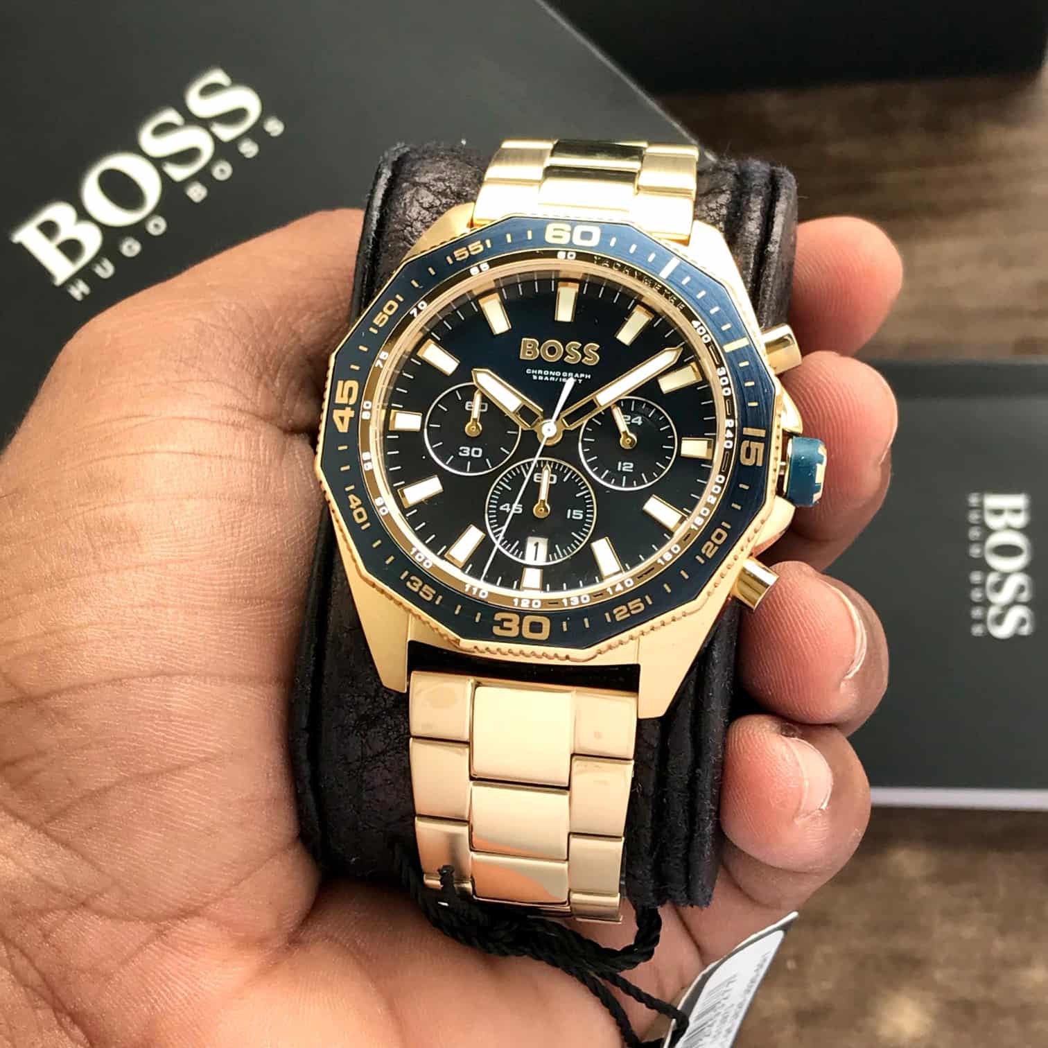 Hugo Boss 1513973 Gold Blue Dial Chronograph Men’s Watch — zoomed view
