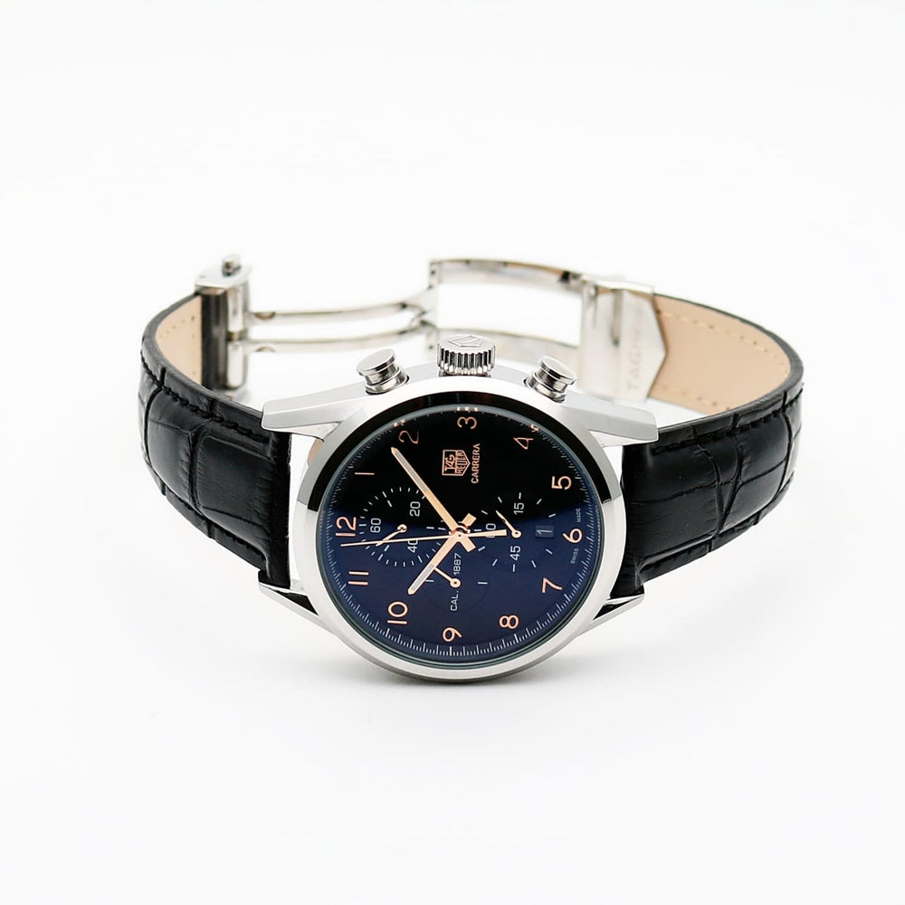 The Tag Heuer Men's Carrera Heritage Silver Dial Dress Watch is a solid and sophisticated timepiece made for a man with discriminating taste and uniform looks.