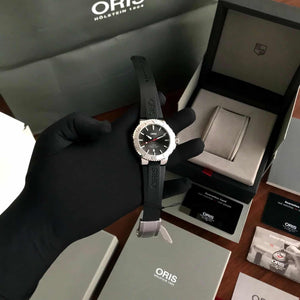 Oris Aquis Date Relief Authentic Store Quality Automatic Mens Watch