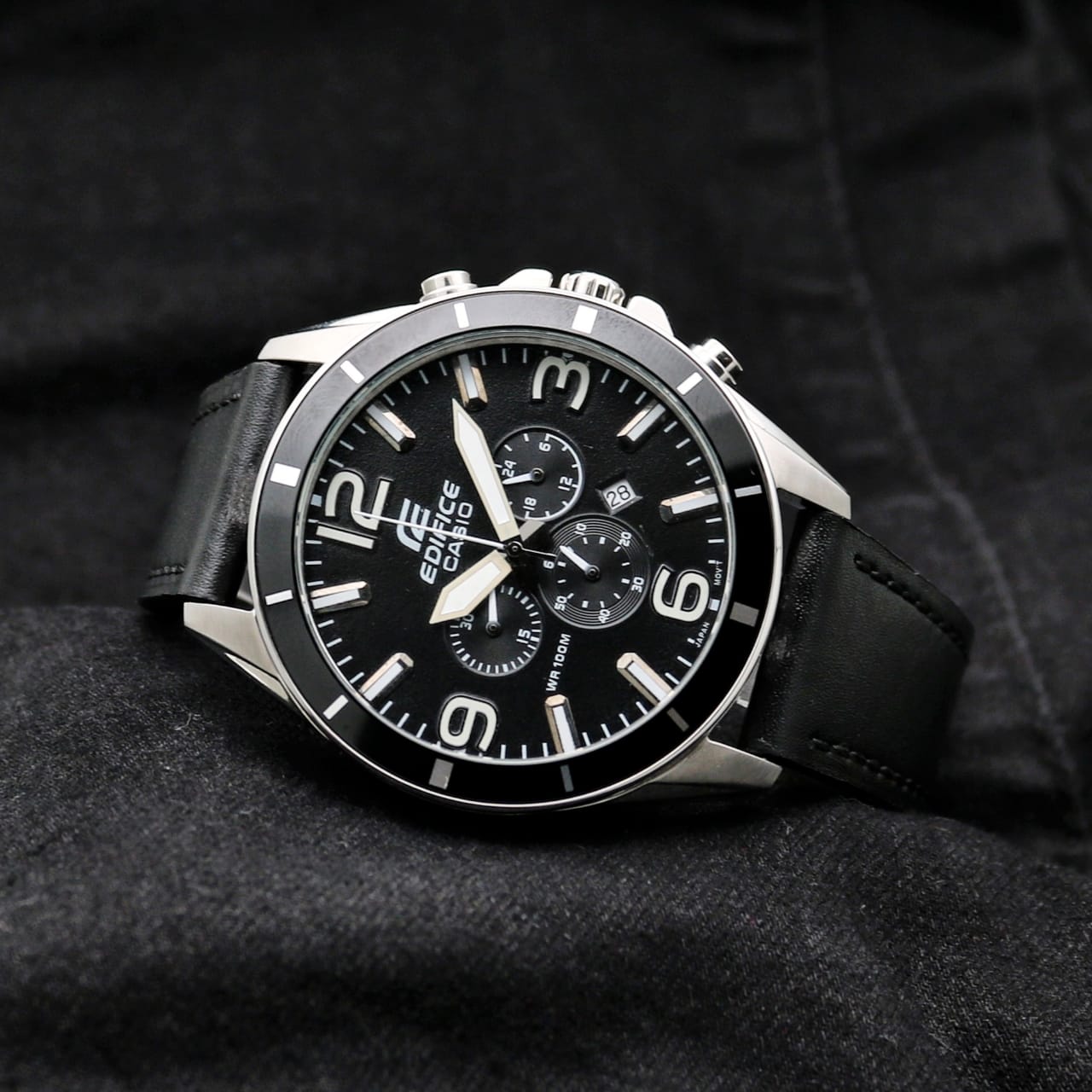 Edifice Analog Watch - For Men EX283 — zoomed view