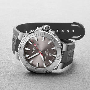 Oris Aquis Date Relief Authentic Store Quality Automatic Mens Watch