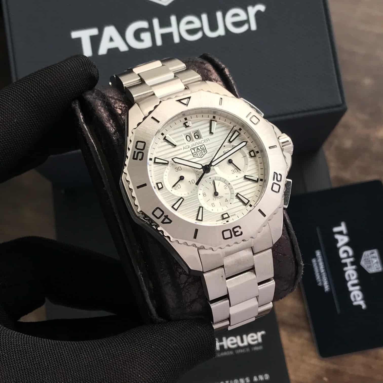 TAG Heuer Aquaracer Professional 200 Date Chronograph’s White Dial Mens Watch