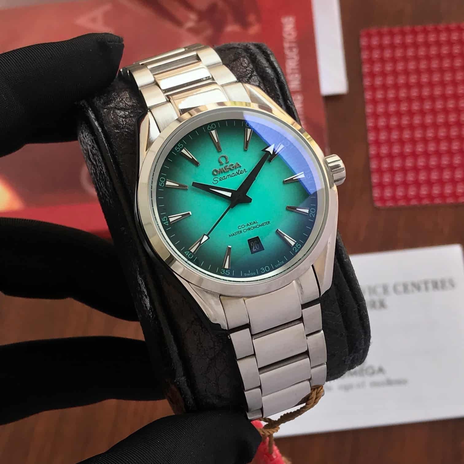 Omega Seamaster Aqua Terra Turquoise Dial Automatic Mens Watch — zoomed view