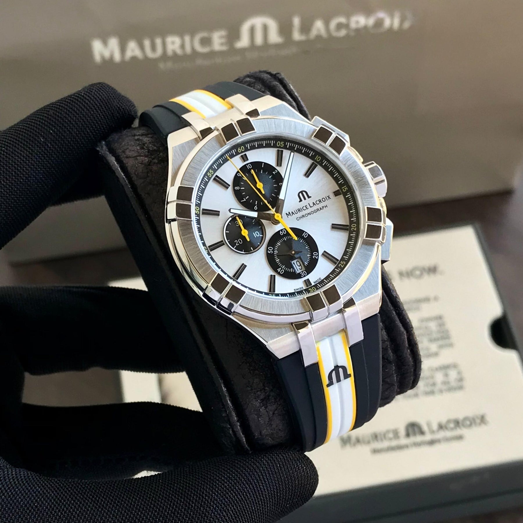 Maurice Lacroix Aikon Quartz Chronograph Authentic Watch — zoomed view
