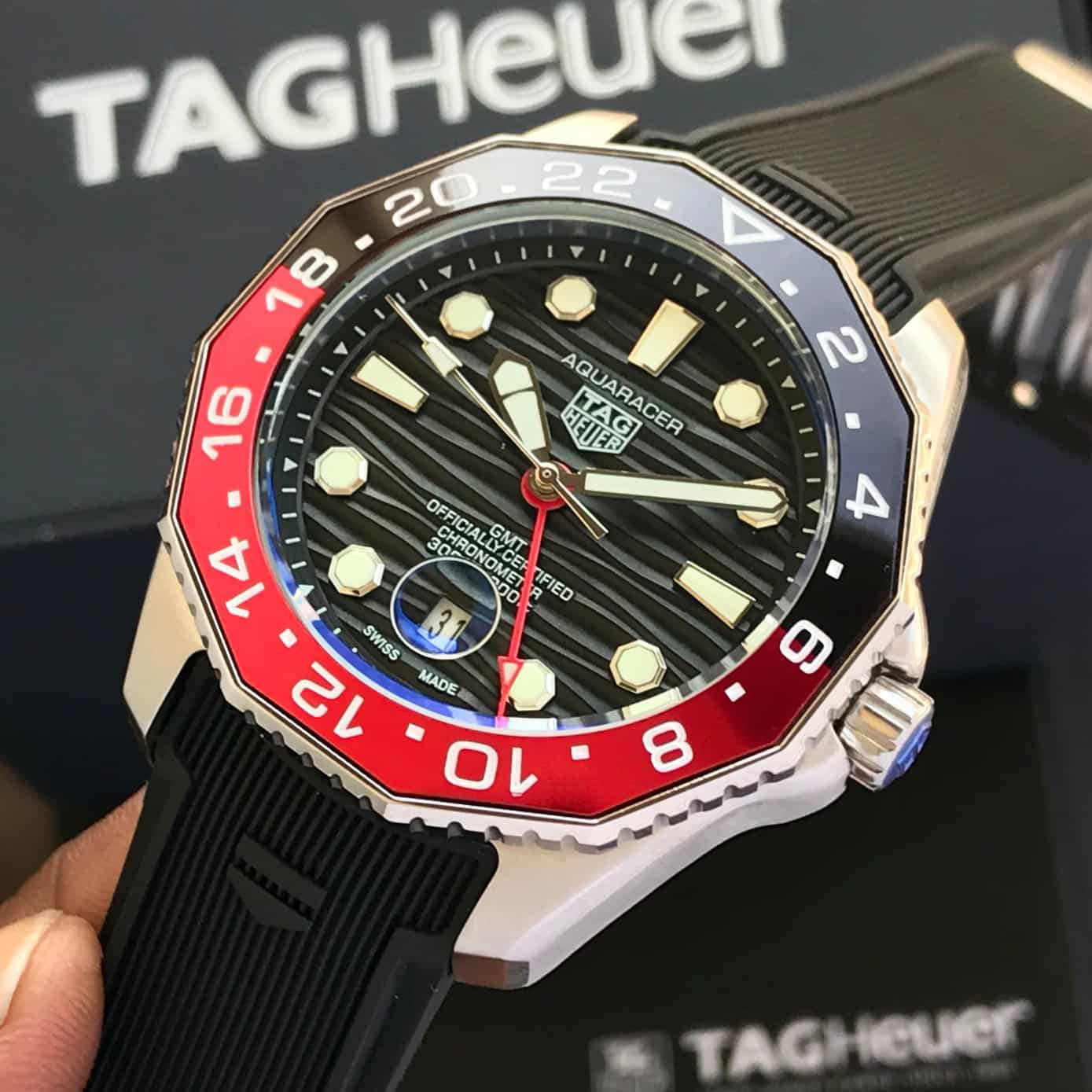 Tag Heuer Aquaracer GMT Japanese Automatic Machinery Men’s Watch — zoomed view
