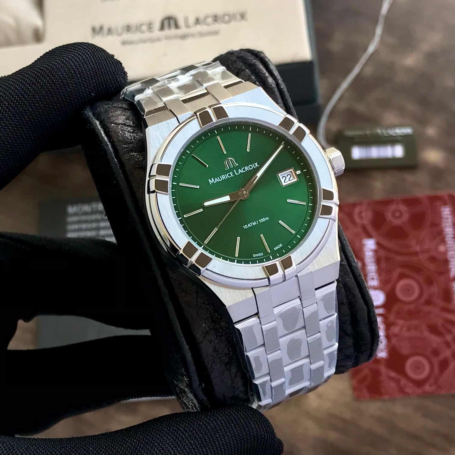 Maurice Lacroix Aikon Quartz 40mm Authentic Stainless Steel Green Dial — zoomed view