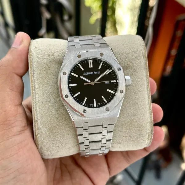 Audemars Piguet Watch For Men — zoomed view