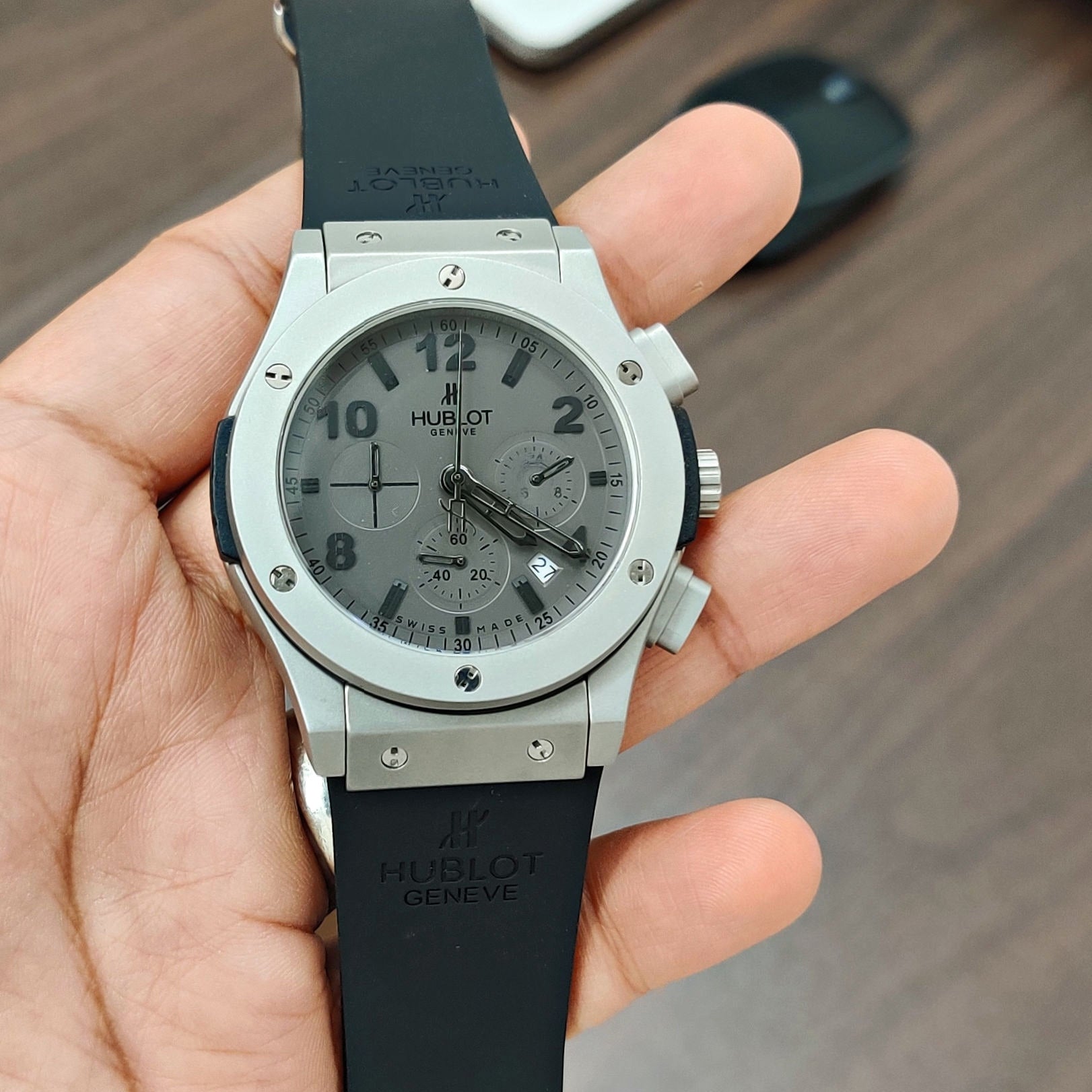 Hublot Big Bang | Big Bang 44.5mm Tantalum Szary Guma 44.5 — zoomed view