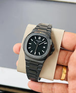 Patek Philippe Nautilus Quartz Men’s Watch