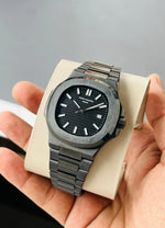 Patek Philippe Nautilus Quartz Men’s Watch