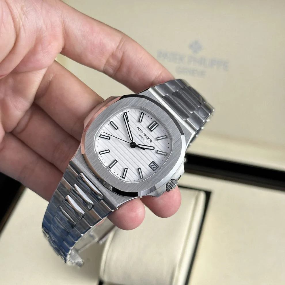 Patek Philippe Nautilus 5711/1A White Dial