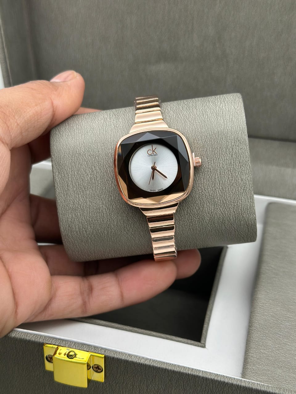 First Copy Watches CK Ladies Watches For Her