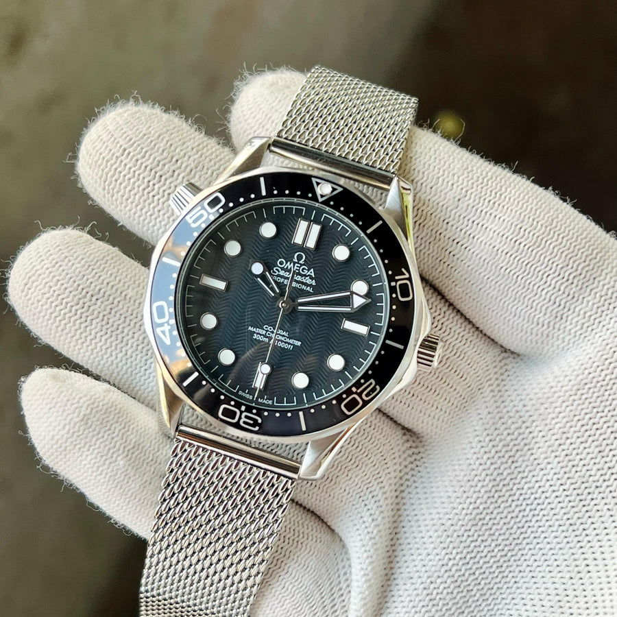 OMEGA SEAMASTER Black AUTOMATIC