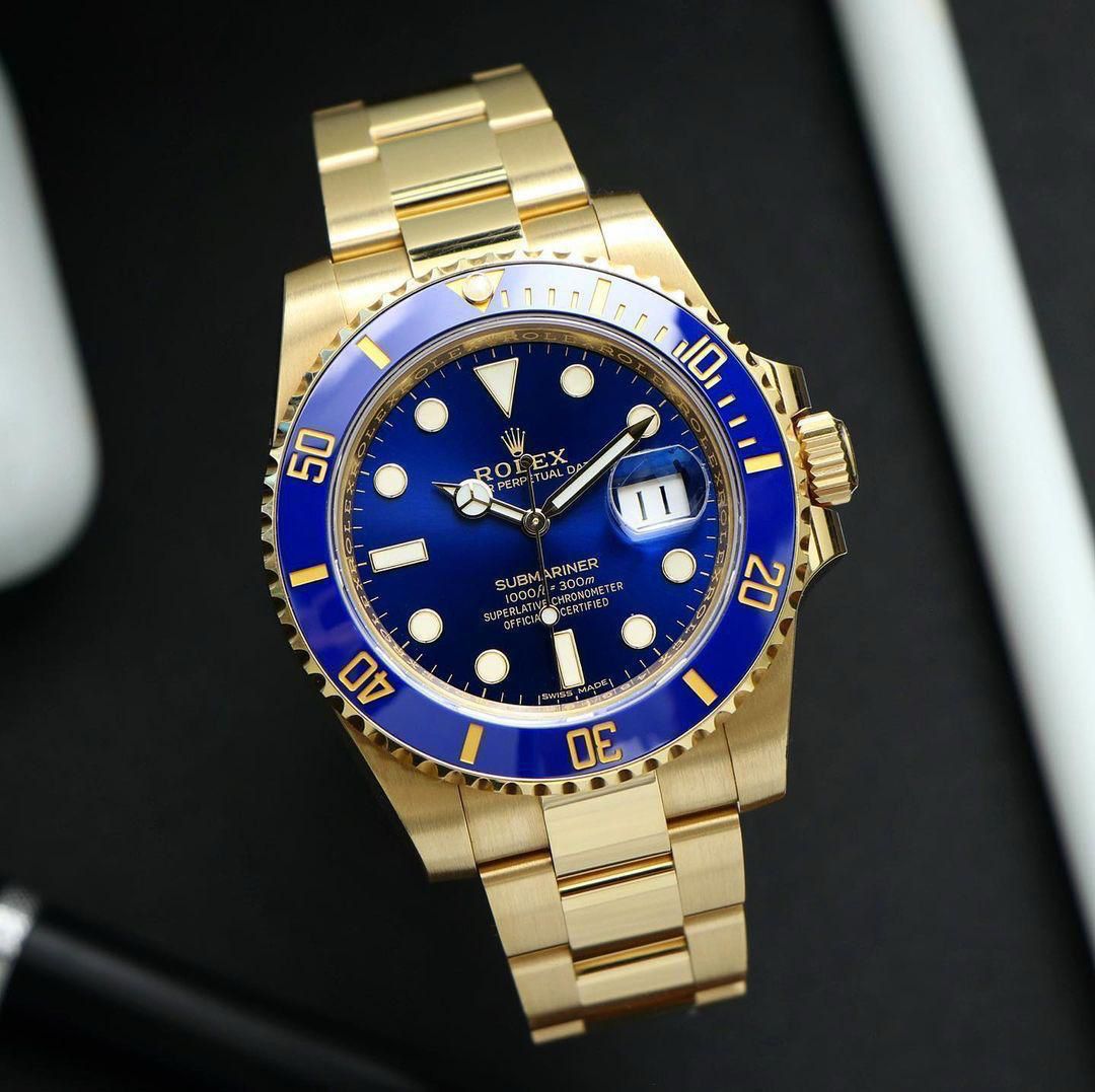 Rolex Submariner 7AA Premium Collection Automatic — zoomed view