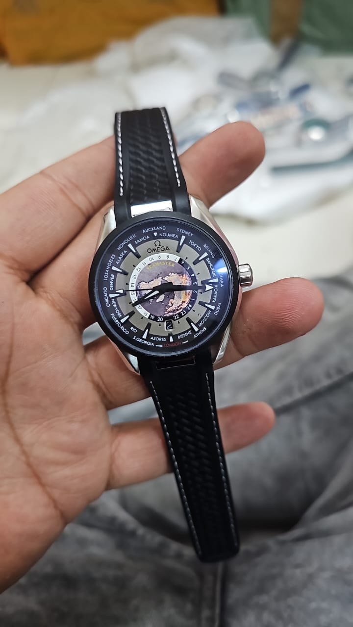 OMEGA Black Seamaster Aqua Terra