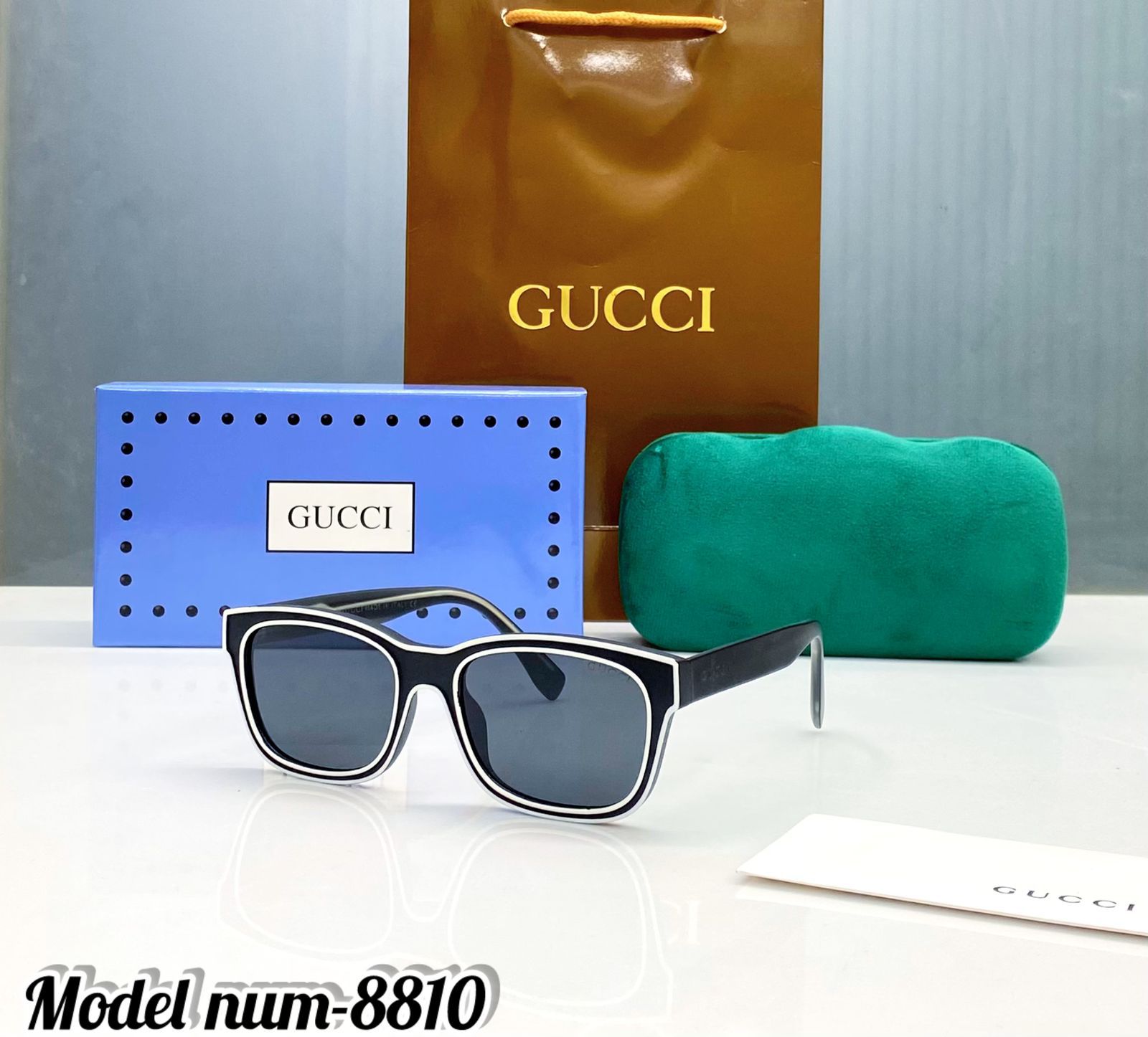 Gucci SunGlasses 8810 Model — zoomed view