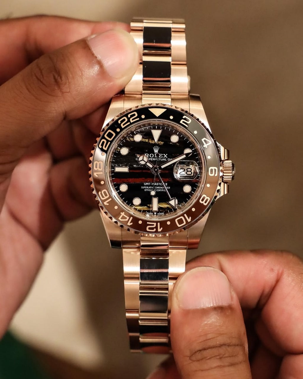 Rolex GMT Master II Tiger Iron Dial Premium Automatic🤩 — zoomed view