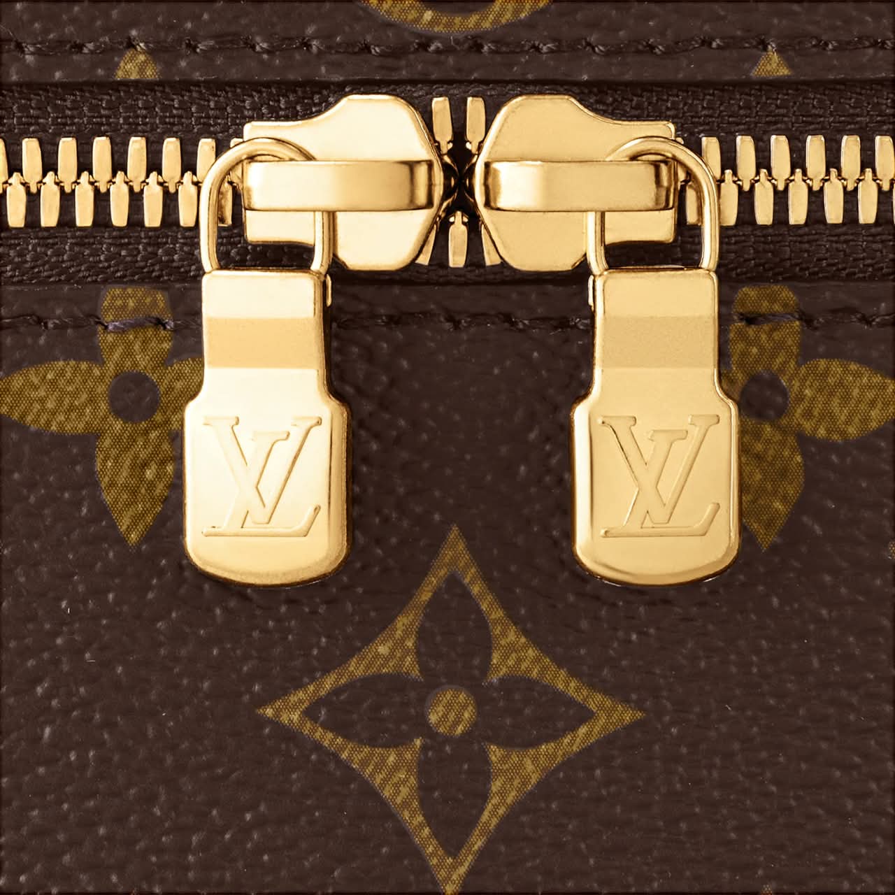Louis Vuitton Nice Nano vanity case