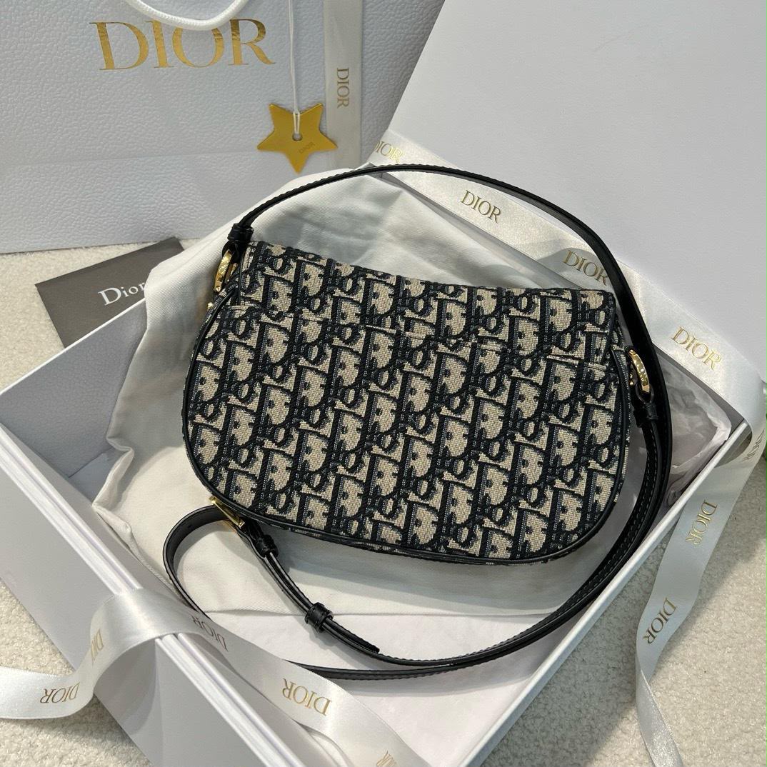 Christian Dior Saddle bag