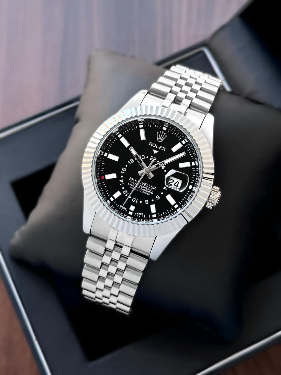 Rolex Premium Sky-Dweller Catalog Model ⌚