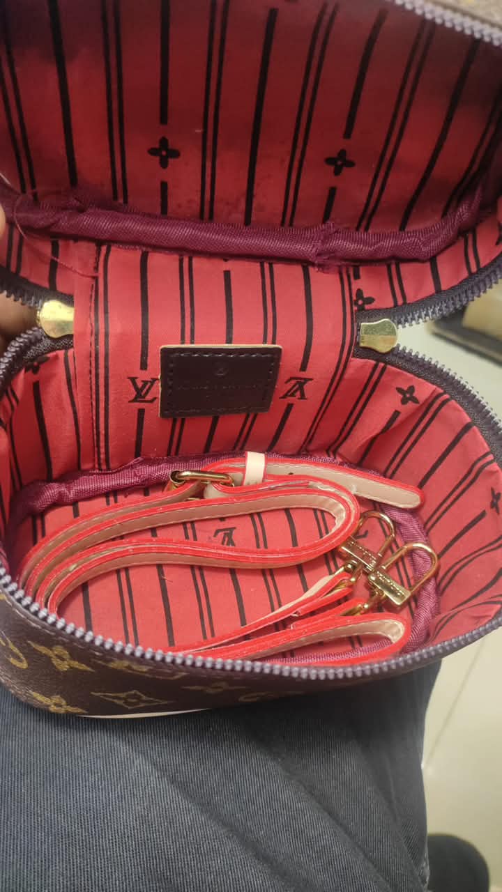 Louis Vuitton Nice Nano vanity case
