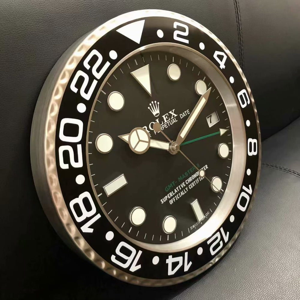 FunkyTradition Luxury Green Submariner Stainless Steel Wall Clock