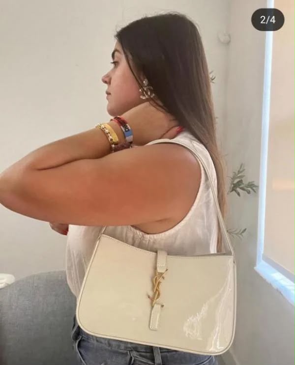 Saint Laurent Le 5 à 7 hobo bag