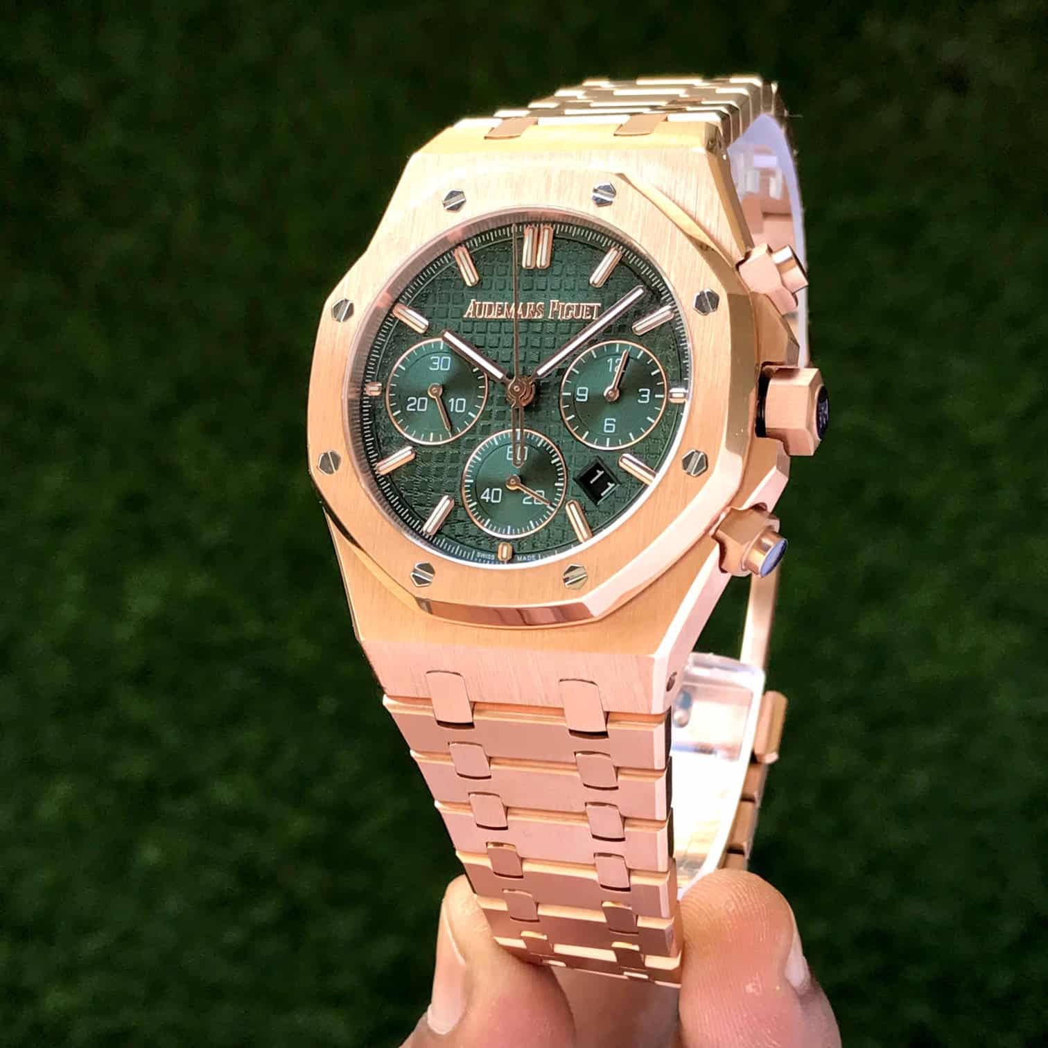 Audemars Piguet Royal Oak 50th Anniversary Chronograph’s Rosegold Green Dial Swiss ETA