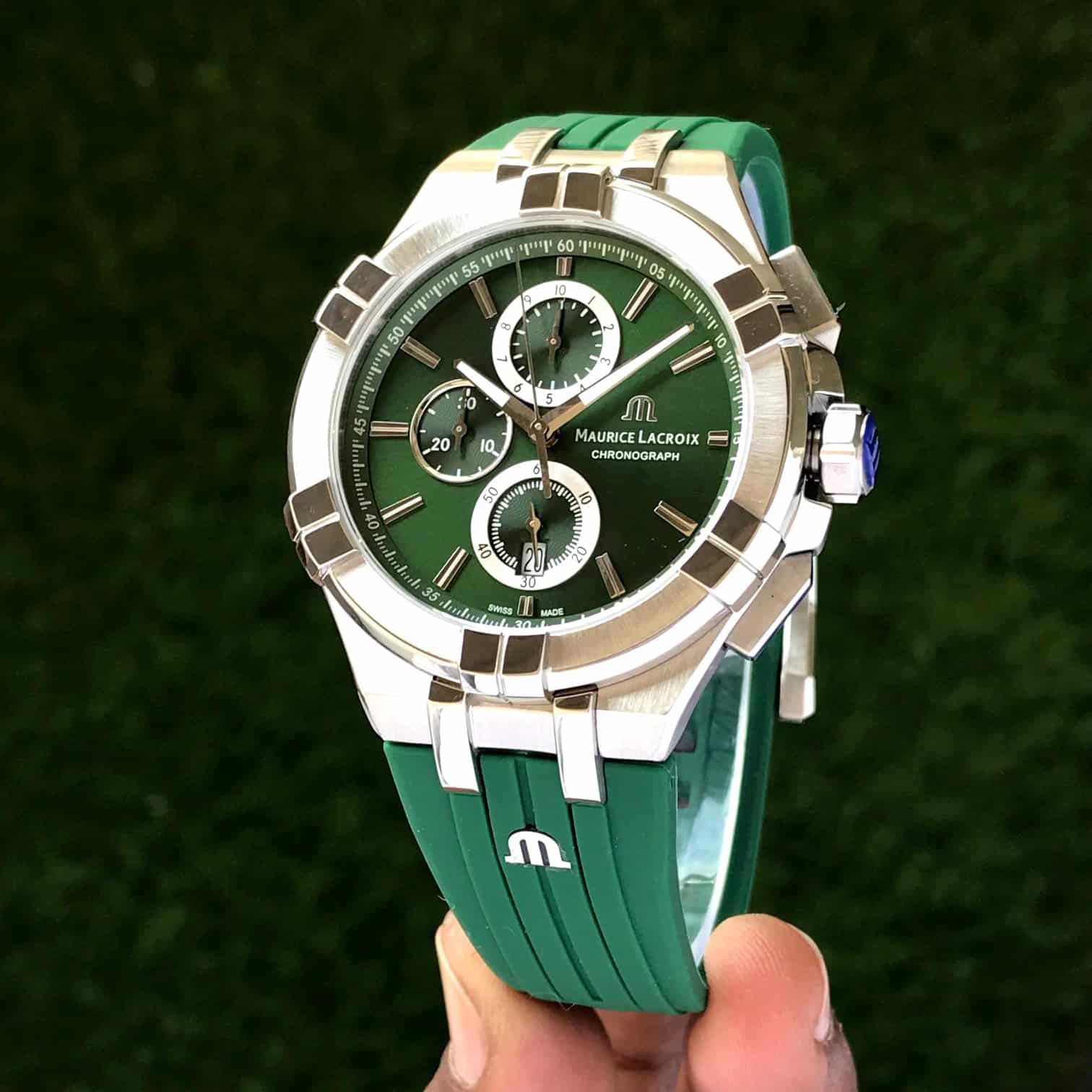 Maurice Lacroix Aikon Quartz Chronograph Green Authentic Mens Watch — zoomed view