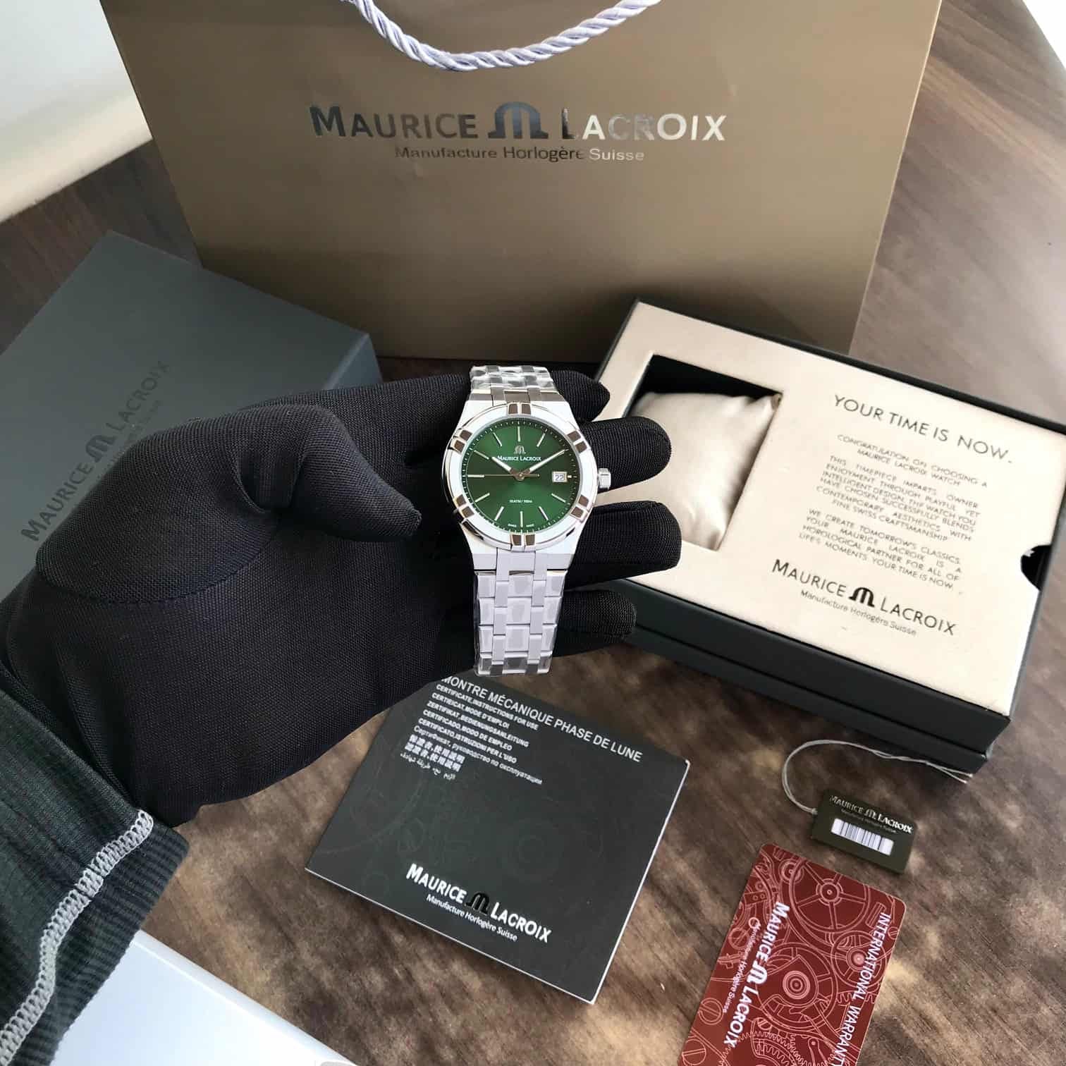 Maurice Lacroix Aikon Quartz 40mm Authentic Stainless Steel Green Dial