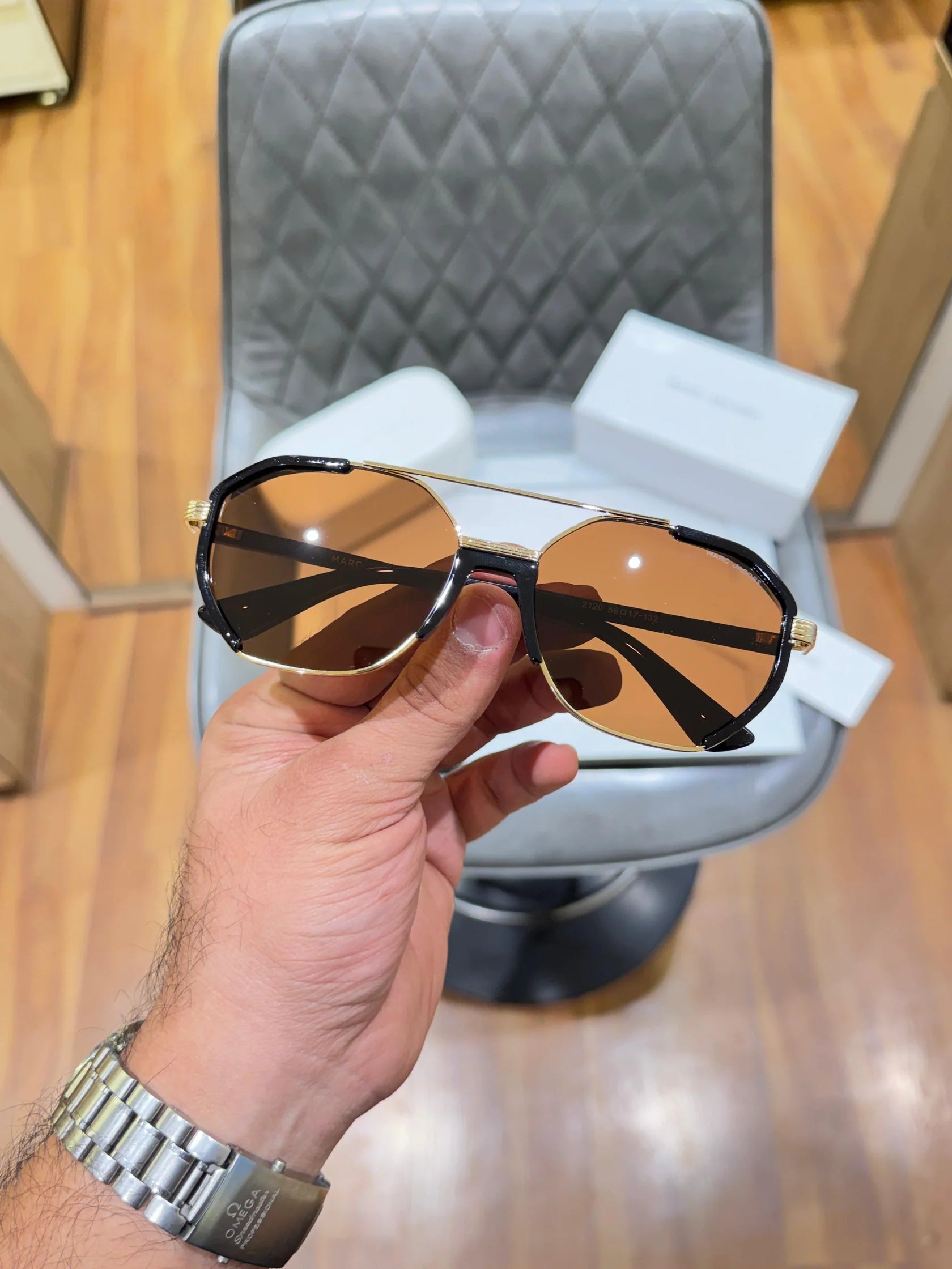 MOST AWAITED LUXURY FASHION CELEBRITY UV-400 SUNGLASSES