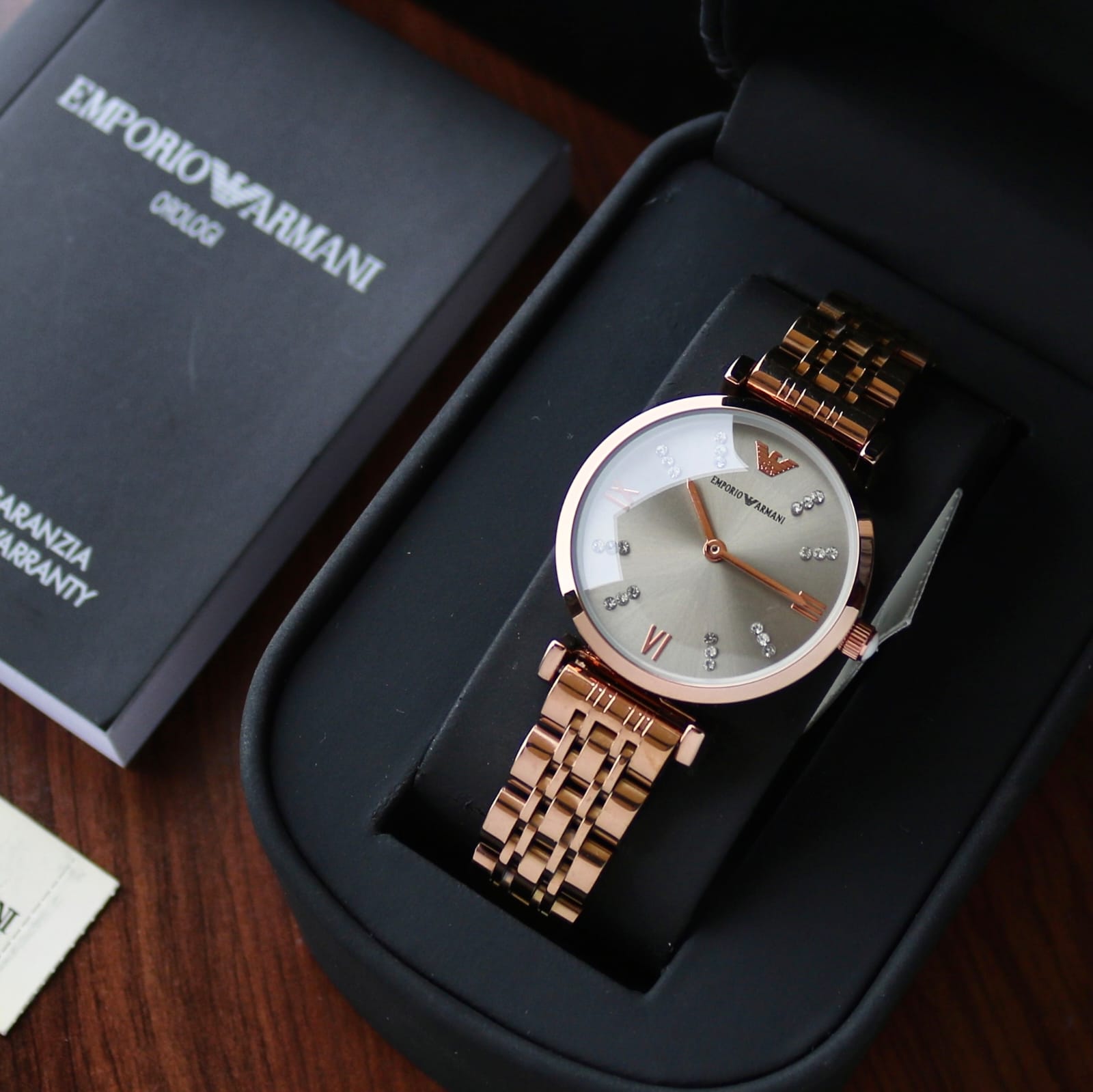 Emporio Armani Lady Semi Japan Barcode — zoomed view