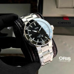 Oris Aquis Date Authentic Automatic Silver Black Dial Men’s Watch