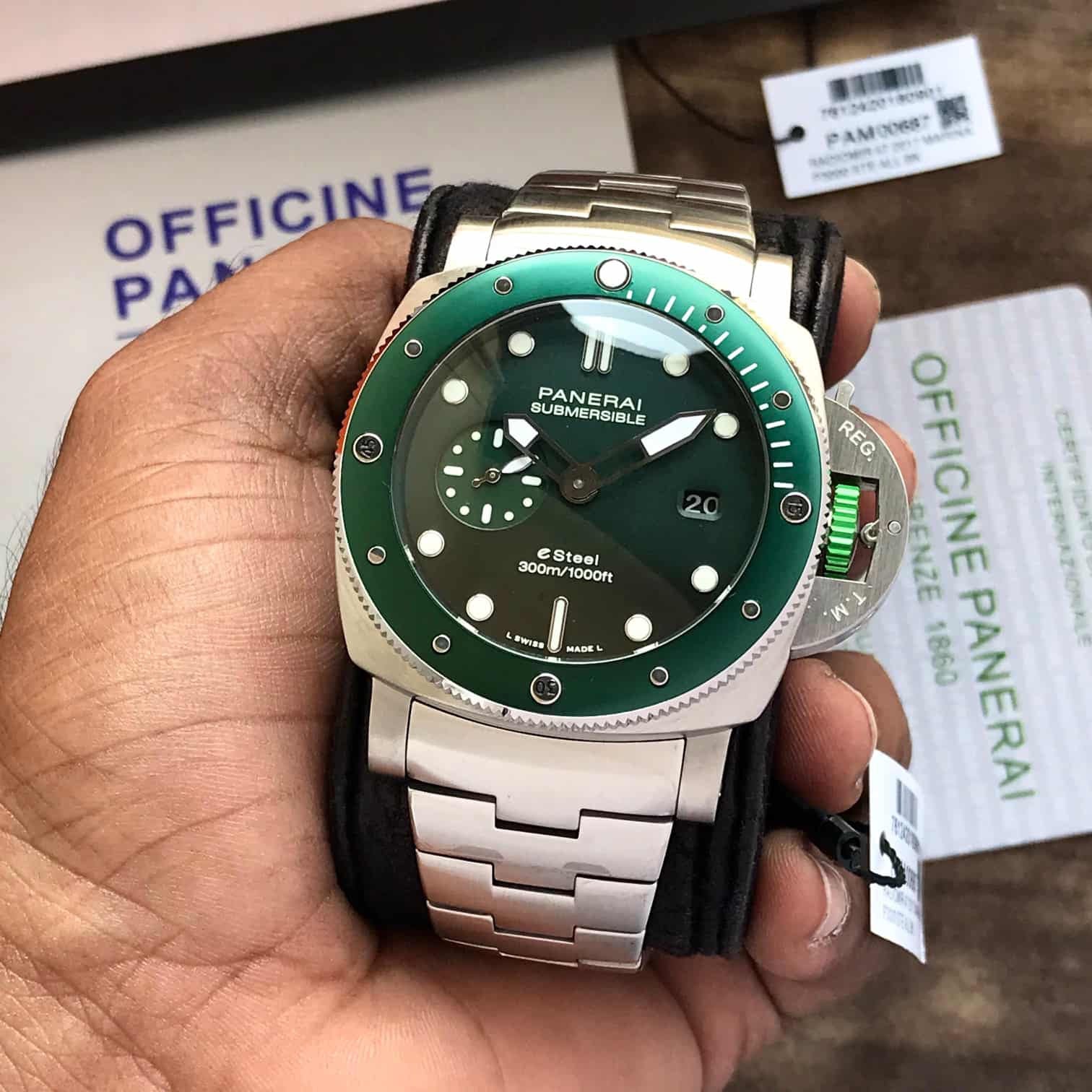 Luminor Panerai Submersible Stainless eSteel Green Dial Automatic Premium Quality For Men’s Watch — zoomed view