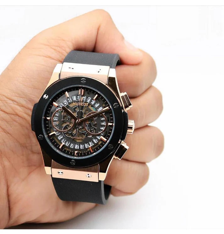 Hublot Fully Automatic Golden — zoomed view