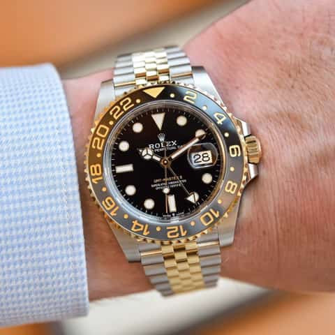 Rolex GMT-Master II With Black Ceramic Bezel Yellow Gold Japanese Automatic Mens Watch — zoomed view