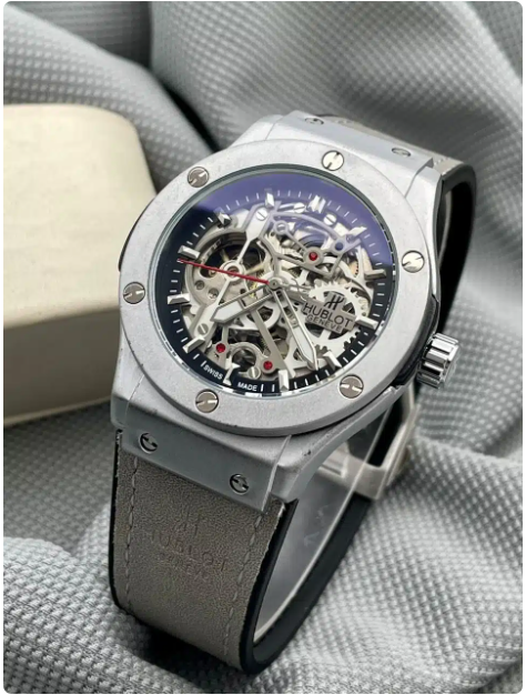 Hublot Fully Automatic Grey — zoomed view