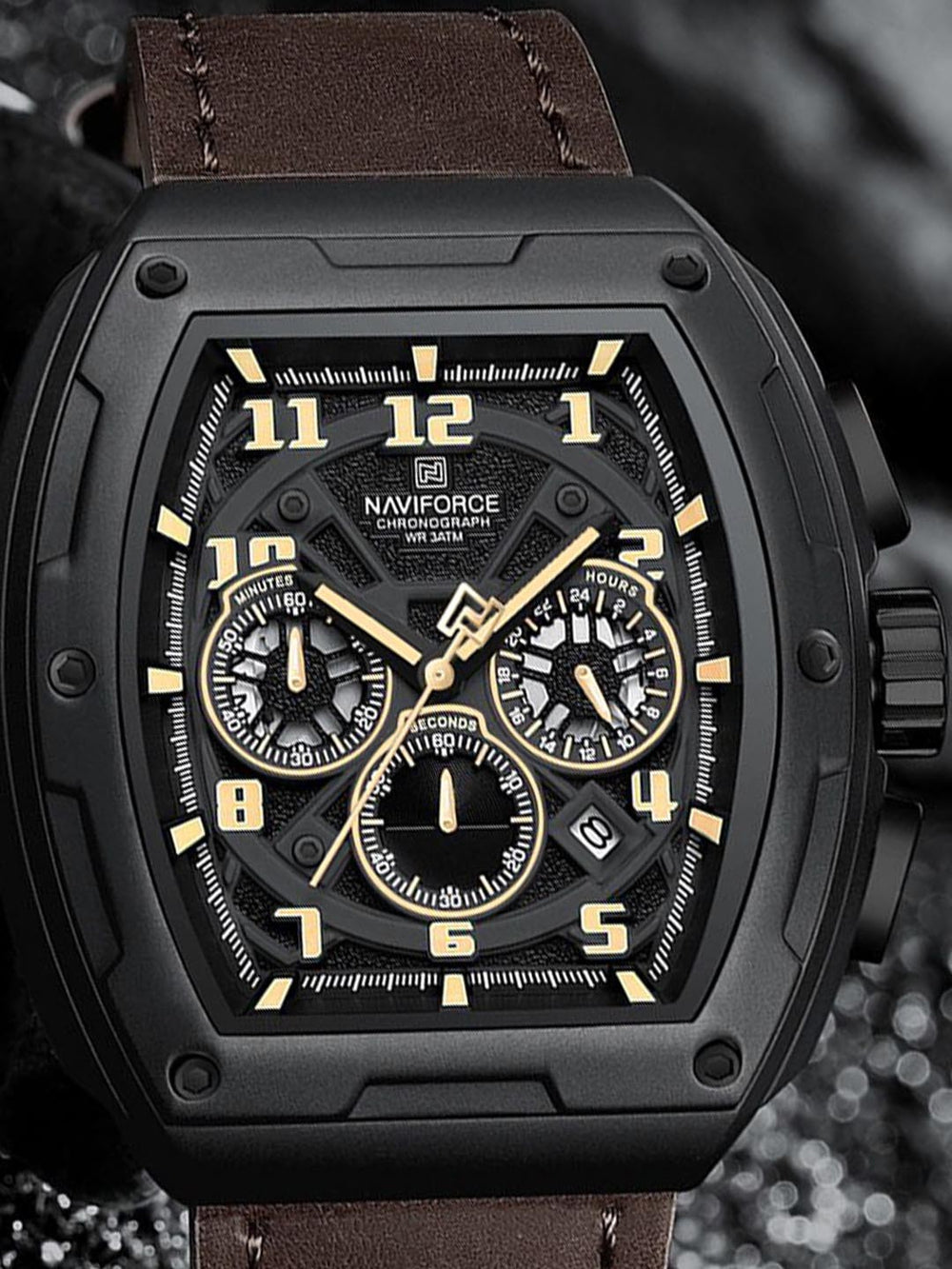 Naviforce Men Dial & Leather Straps Analogue Chronograph Watch NF8053_B Y DBN