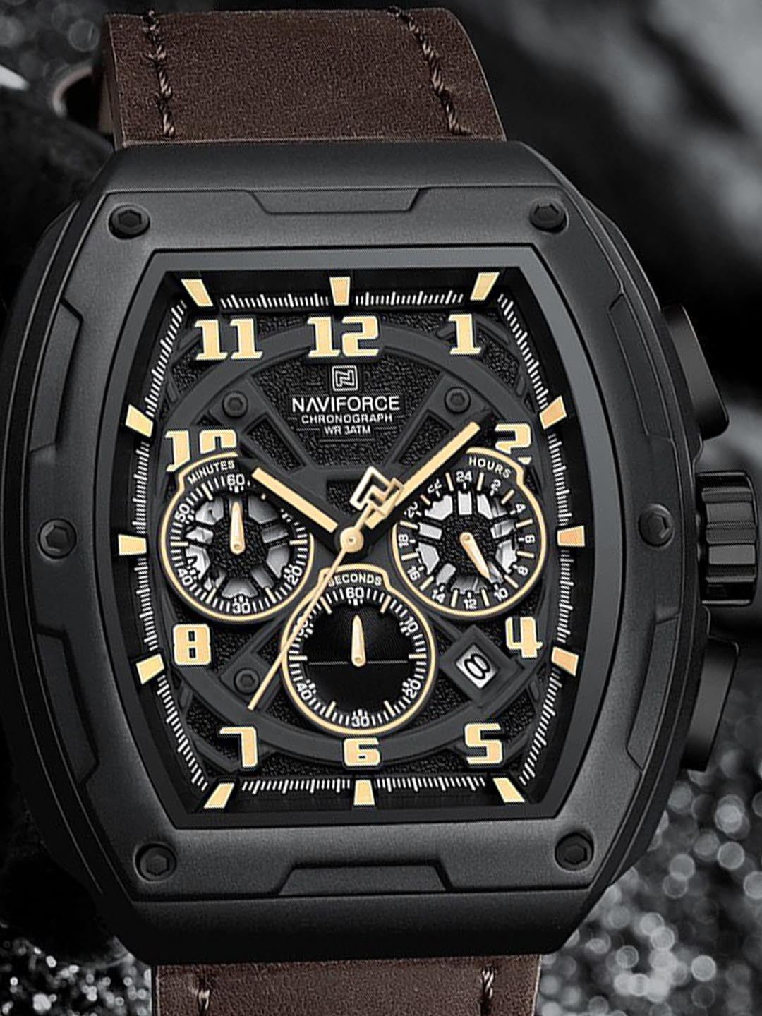 Naviforce Men Dial & Leather Straps Analogue Chronograph Watch NF8053_B Y DBN