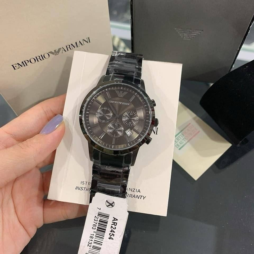 Classic Emporio Armani Watch For Men — zoomed view